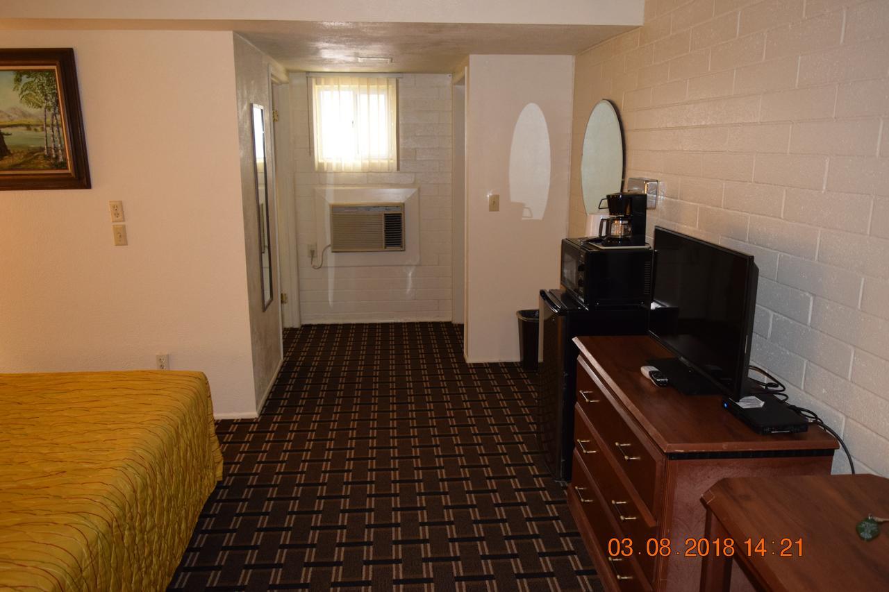 Motel Stanlunds And Borrego Springs