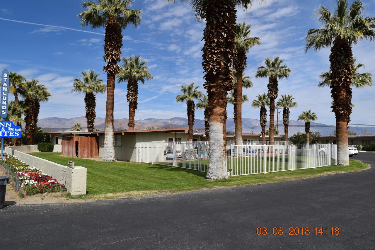 Stanlunds And 2* Borrego Springs