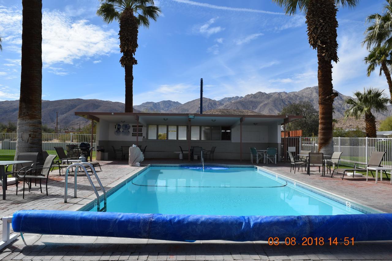 Stanlunds And Motel 2*