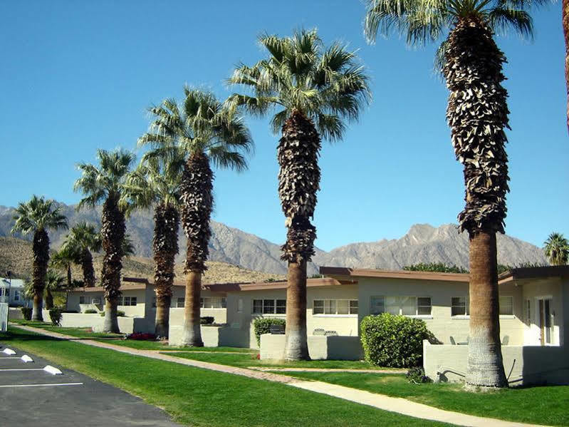 Stanlunds And Motel 2*